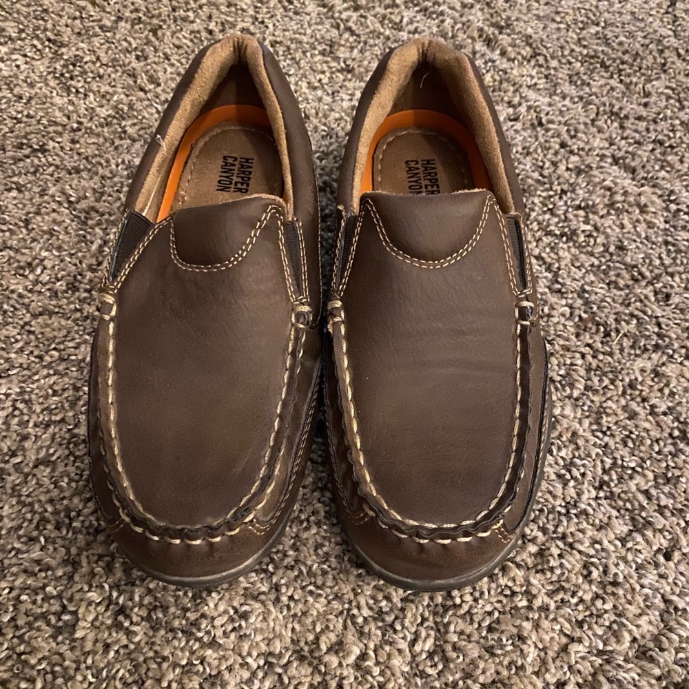 Boys Harper Canyon Loafers Size 3M Kids